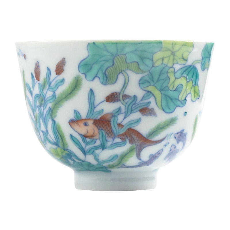 Four tone too blue and white color fish algae pattern cup Jingdezhen Chinese retro tea set tea cup hand-painted tea single cup